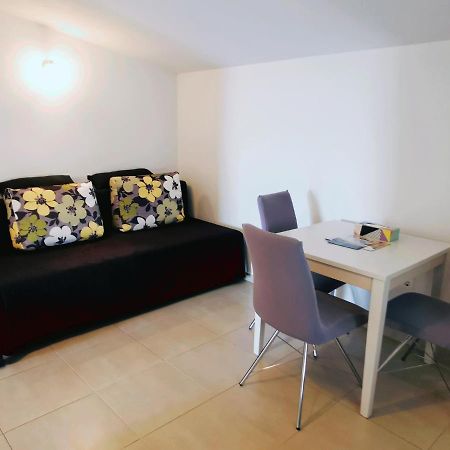 Apartment Jurcevic โตรกีร์ ภายนอก รูปภาพ