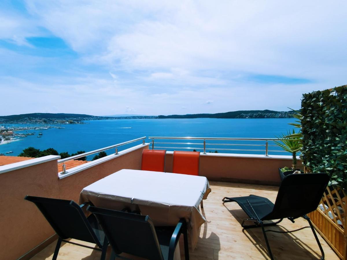Apartment Jurcevic โตรกีร์ ภายนอก รูปภาพ